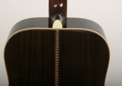 acoustic guitar rear view upper bout
